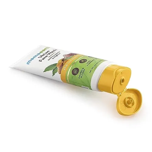 Mamaearth Ubtan Natural Glow Face Wash with Turmeric & Saffron | For Tan Removal & Skin brightening | SLS & Paraben Free | For All Skin Type | For Men & Women | 100 ml