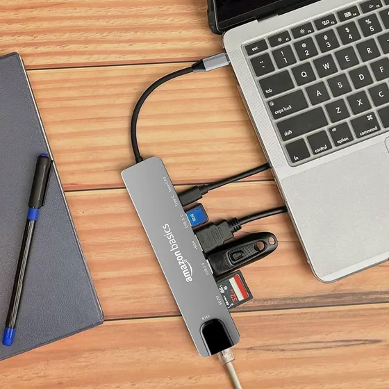 Amazon Basics USB Type-C Hub Dock, 8-in-1 HDCP Aluminium Adapter